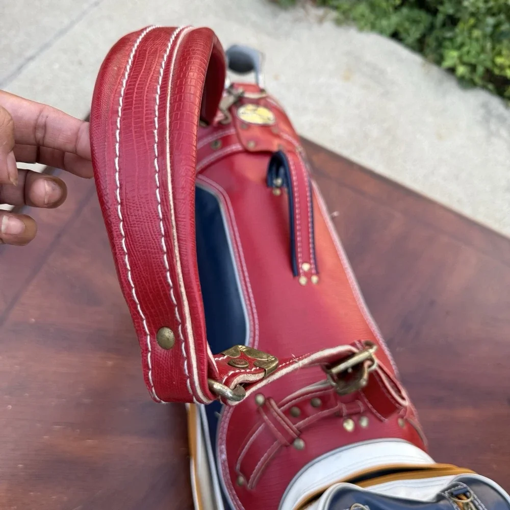 Vintage Dunlop 3-way Golf Bag 16 Golf Club Red White blue multiple storage areas